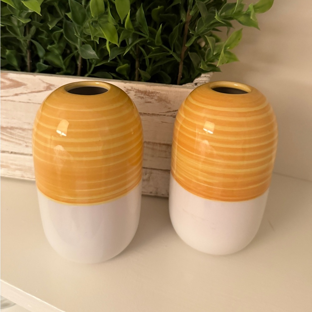IKEA Knaprig Stoneware Beehive Cylinder Vases in Yellow and White Vintage